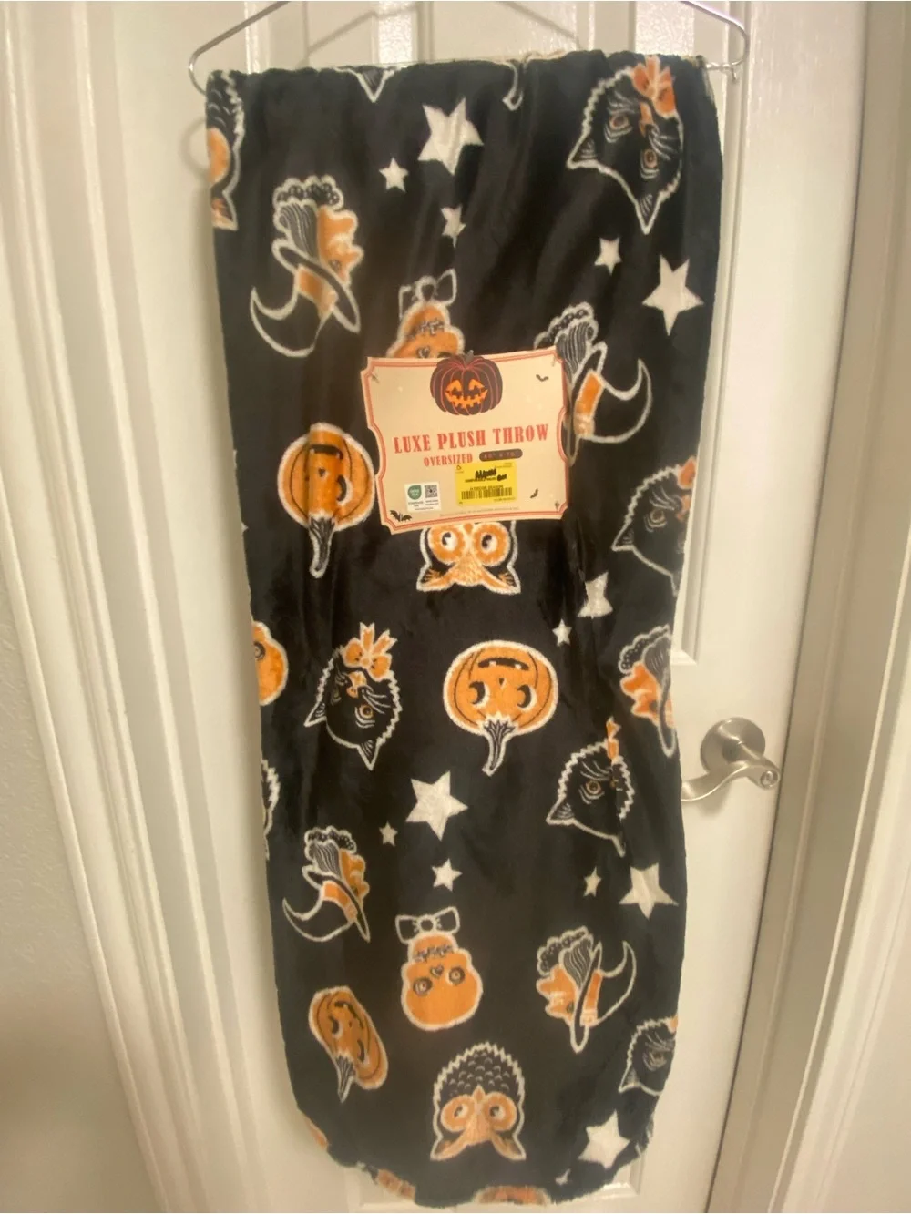 Creepy Cute vintage Halloween Plush Throw Blanket - Black & Orange